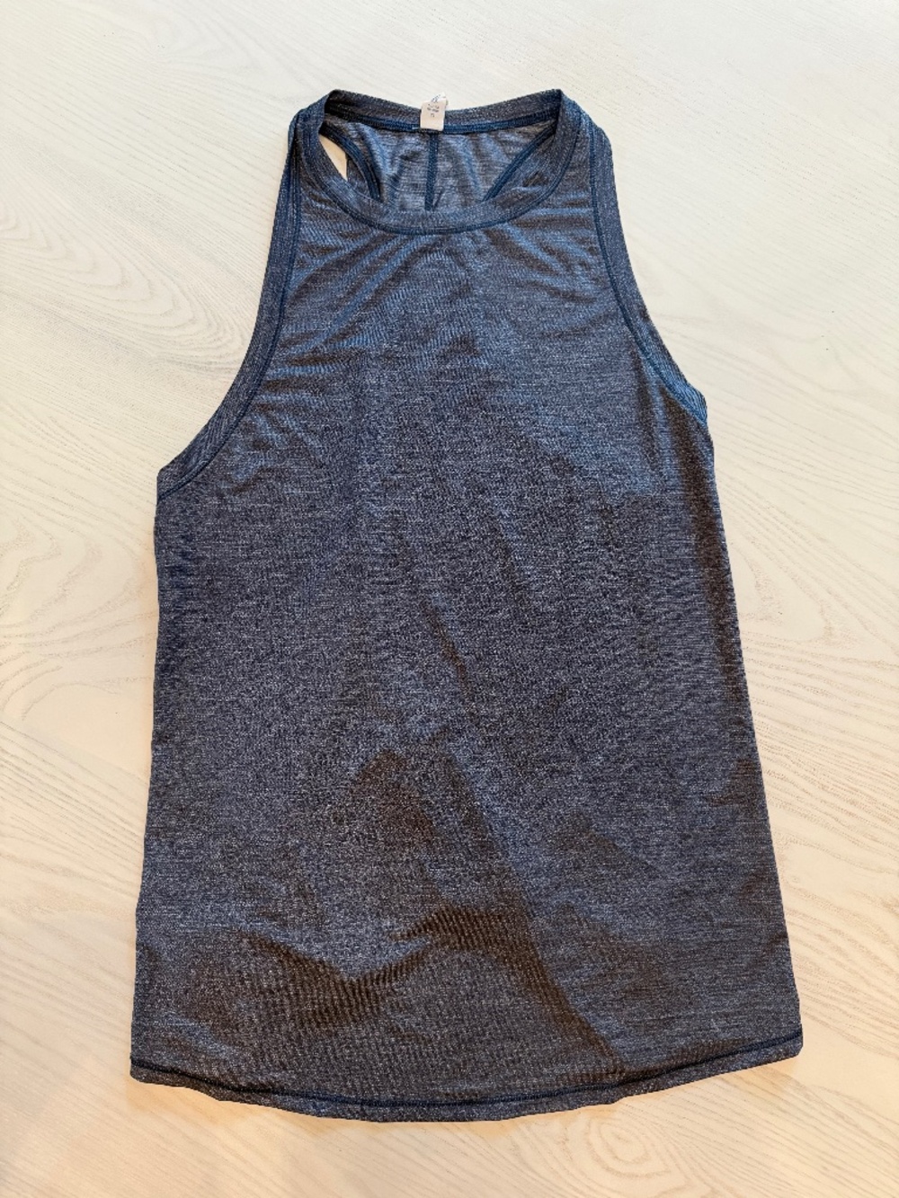 Lululemon workout tank